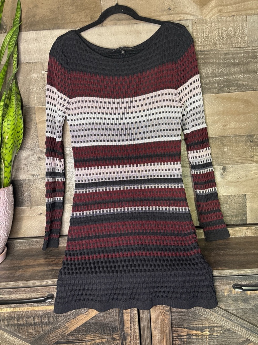 White House Black Market Burgundy & Black Woven-Texture Sweater Top